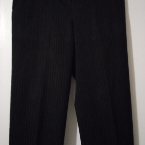 Izod XFG women's black/white strip capri size10 goth grunge boho work wear - Picture 1 of 7